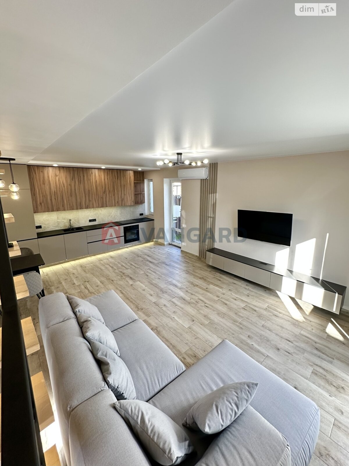 двоповерховий дуплекс, 105 кв. м, газобетон. Продаж у Новоолександрівці фото 1