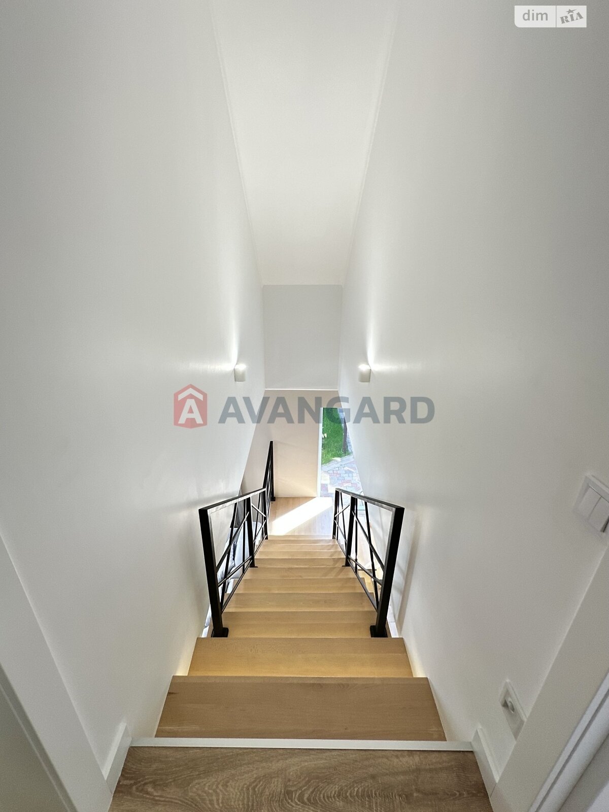 двоповерховий дуплекс, 105 кв. м, газобетон. Продаж у Новоолександрівці фото 1