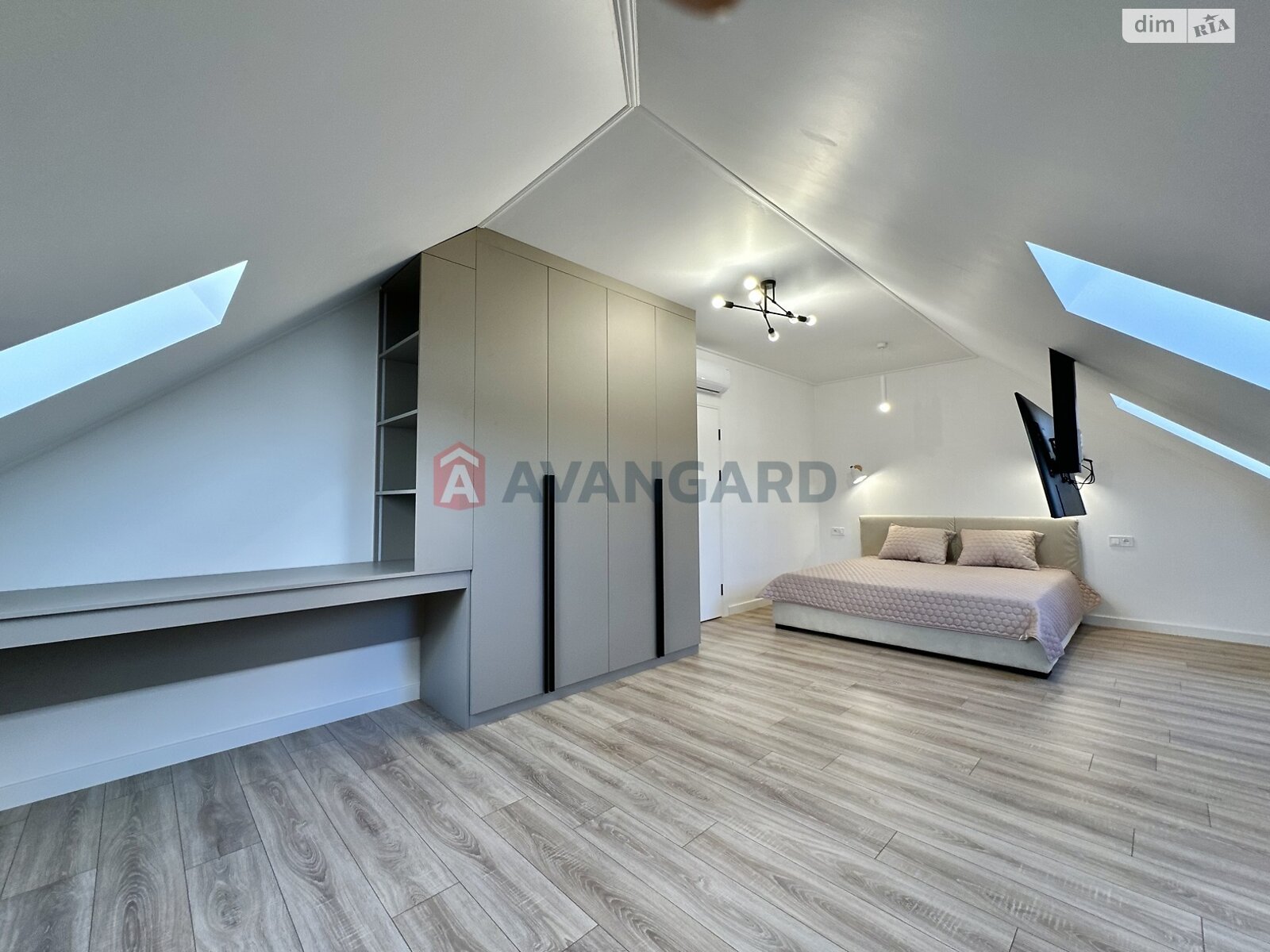 двоповерховий дуплекс, 105 кв. м, газобетон. Продаж у Новоолександрівці фото 1