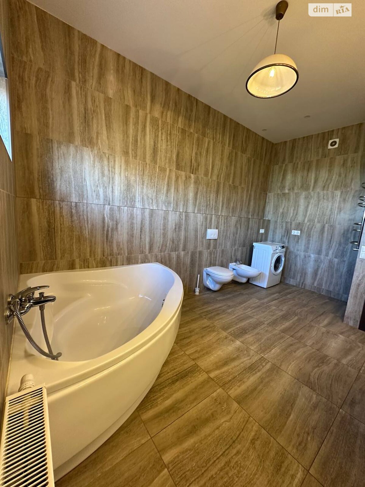 двухэтажный дуплекс, 220 кв. м, кирпич. Продажа в Новых Петровцах фото 1 двухэтажный дуплекс, 220 кв. м, кирпич. Продажа в Новых Петровцах фото 1