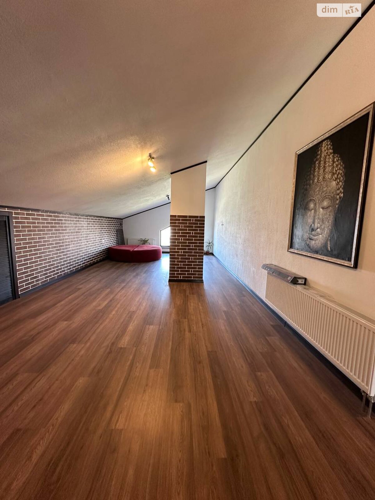 двухэтажный дуплекс, 220 кв. м, кирпич. Продажа в Новых Петровцах фото 1 двухэтажный дуплекс, 220 кв. м, кирпич. Продажа в Новых Петровцах фото 1