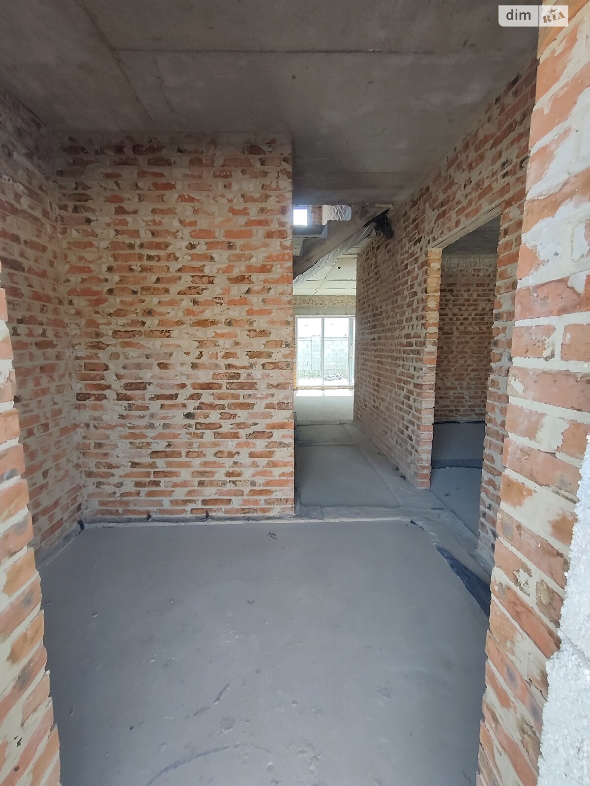 двухэтажный дуплекс, 118 кв. м, кирпич. Продажа в Обарове фото 1 двухэтажный дуплекс, 118 кв. м, кирпич. Продажа в Обарове фото 1