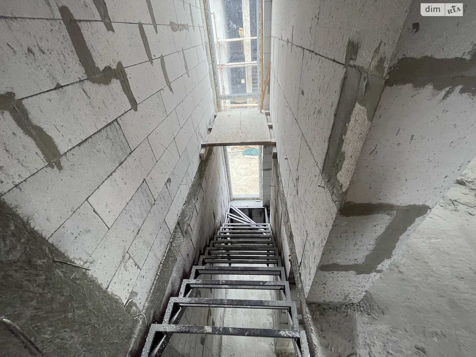 двухэтажный дуплекс, 100 кв. м, кирпич. Продажа в Одессе район Большой Фонтан фото 1