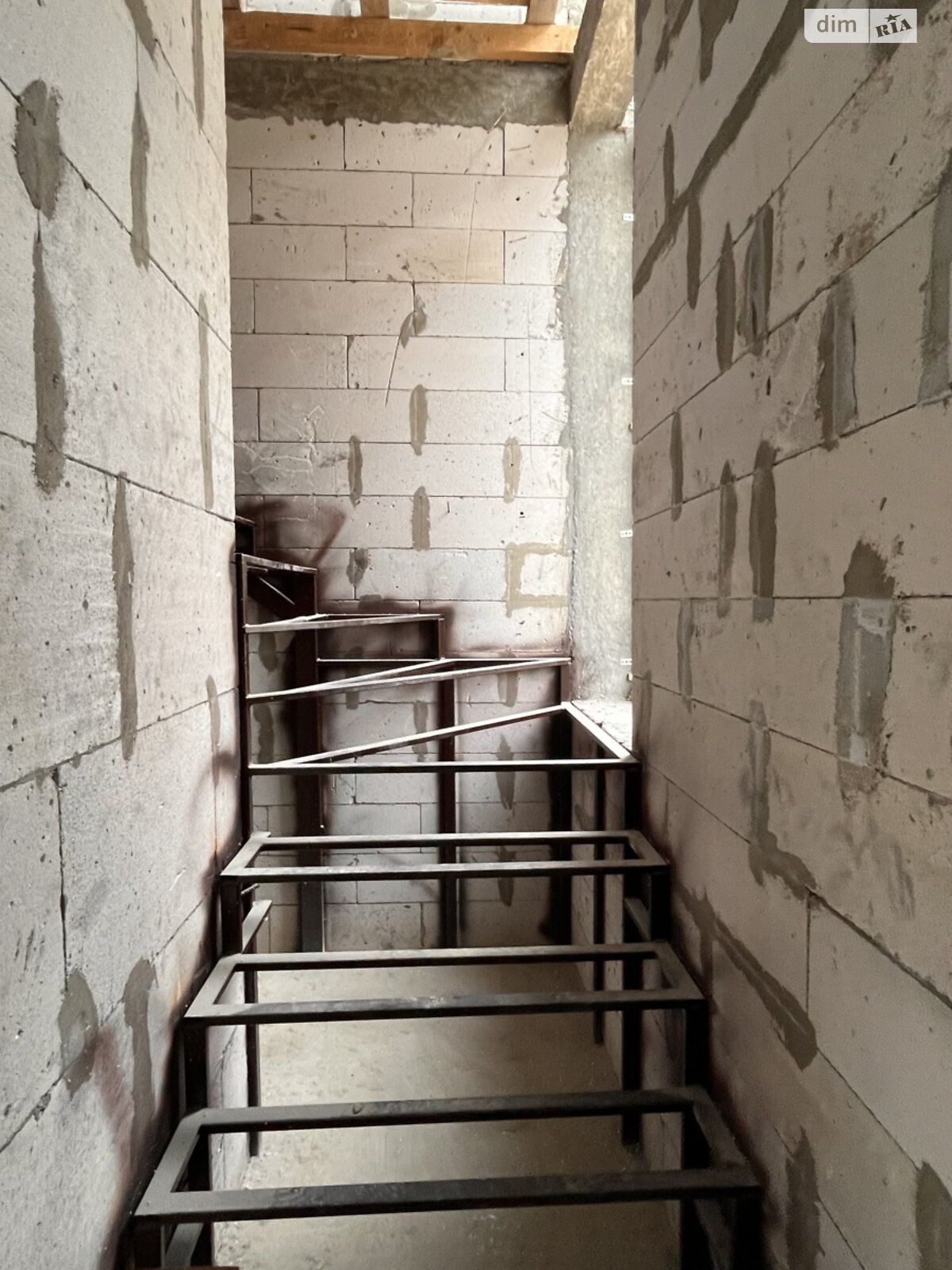 двухэтажный дуплекс, 100 кв. м, кирпич. Продажа в Одессе район Большой Фонтан фото 1