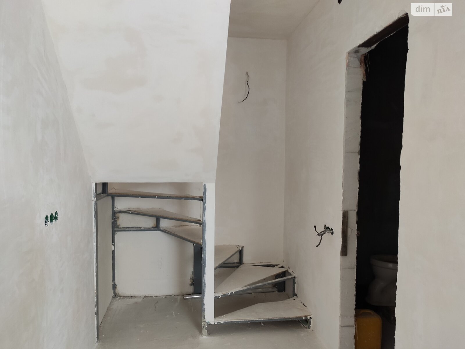 двоповерховий дуплекс, 55 кв. м, газобетон. Продаж в Одесі, район Хаджибейський фото 1 двоповерховий дуплекс, 55 кв. м, газобетон. Продаж в Одесі, район Хаджибейський фото 1