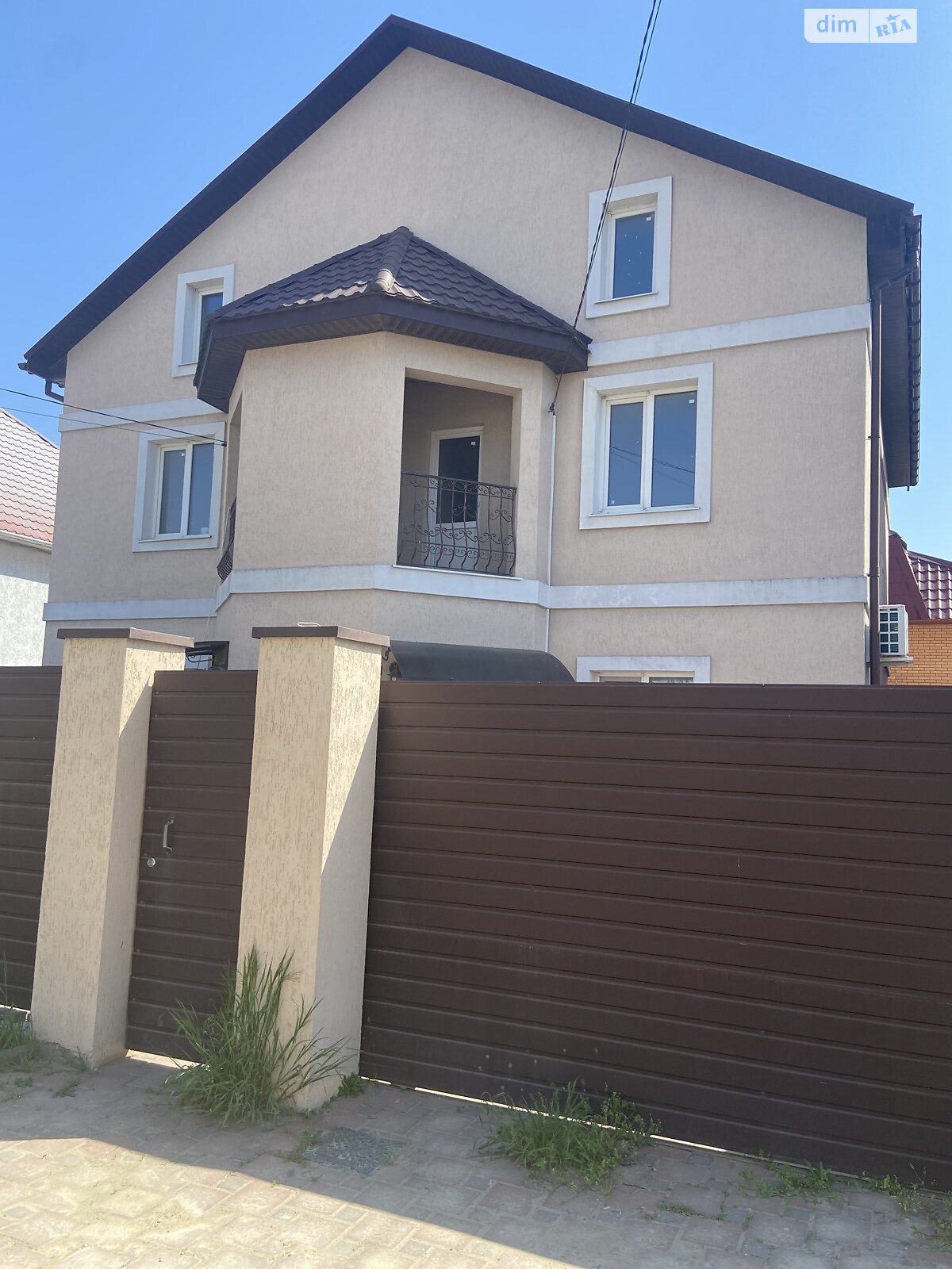 трехэтажный дуплекс, 130 кв. м, газобетон. Продажа в Лиманке фото 1 трехэтажный дуплекс, 130 кв. м, газобетон. Продажа в Лиманке фото 1