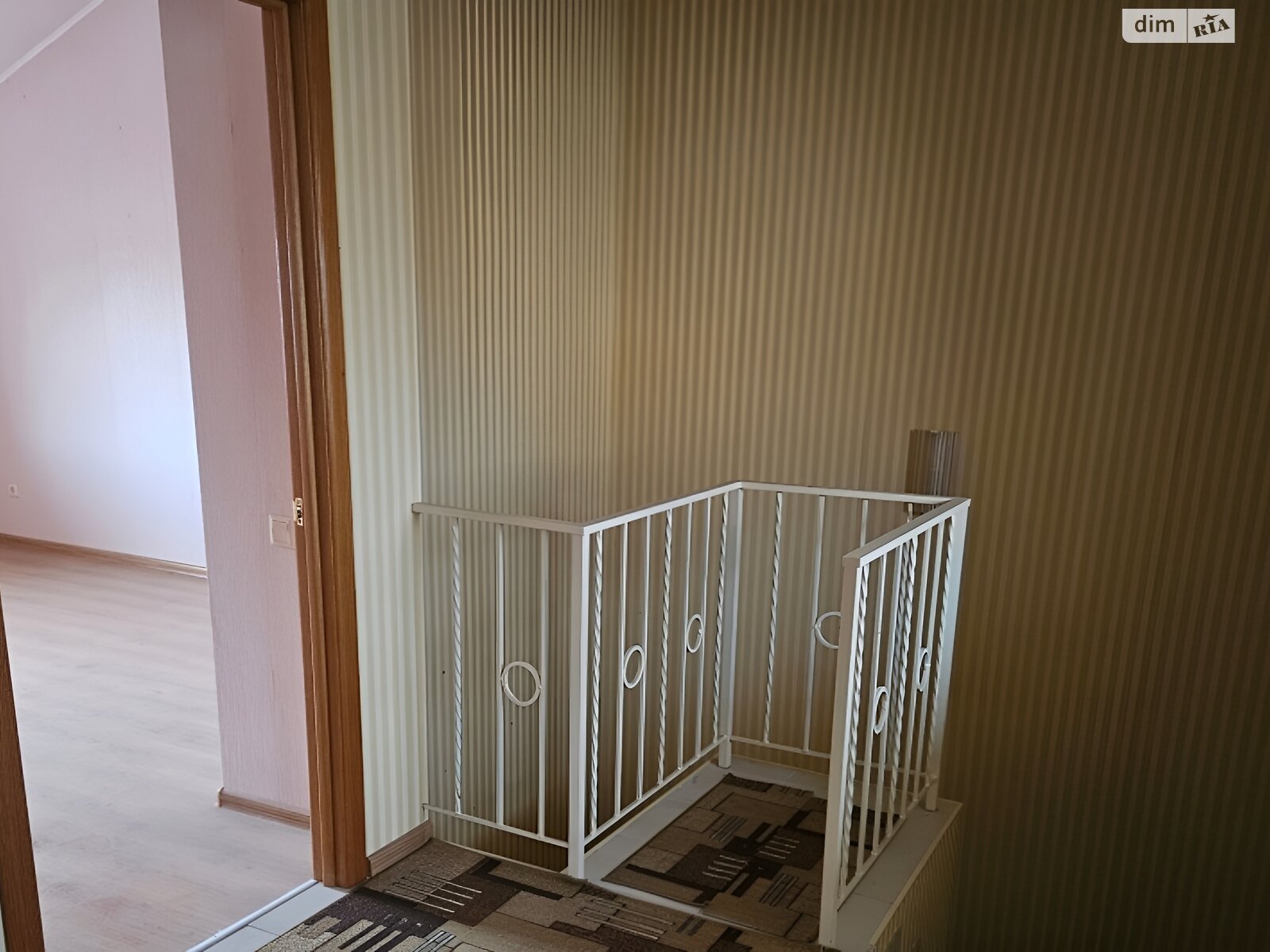 двоповерховий дуплекс, 92 кв. м, монолітно-блочний. Продаж в Одесі, район Совіньйон фото 1 двоповерховий дуплекс, 92 кв. м, монолітно-блочний. Продаж в Одесі, район Совіньйон фото 1