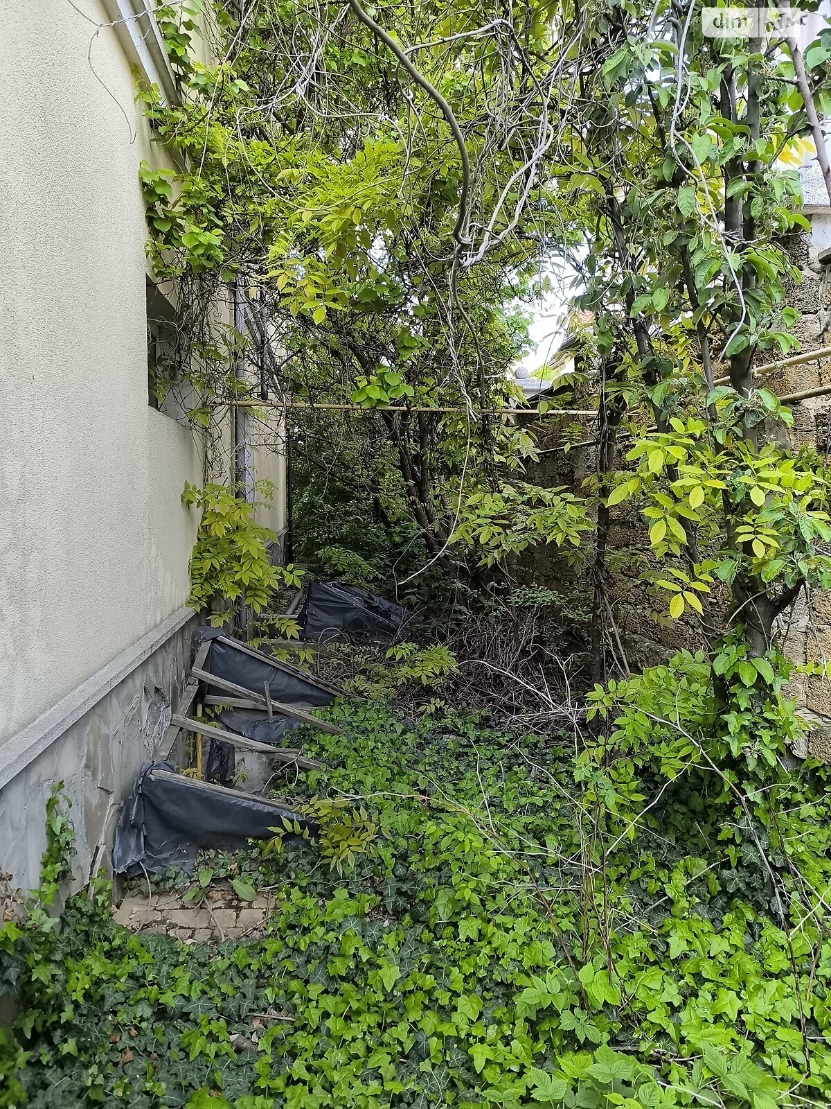 триповерховий дуплекс, 270 кв. м, кирпич. Продаж в Одесі, район Совіньйон фото 1 триповерховий дуплекс, 270 кв. м, кирпич. Продаж в Одесі, район Совіньйон фото 1