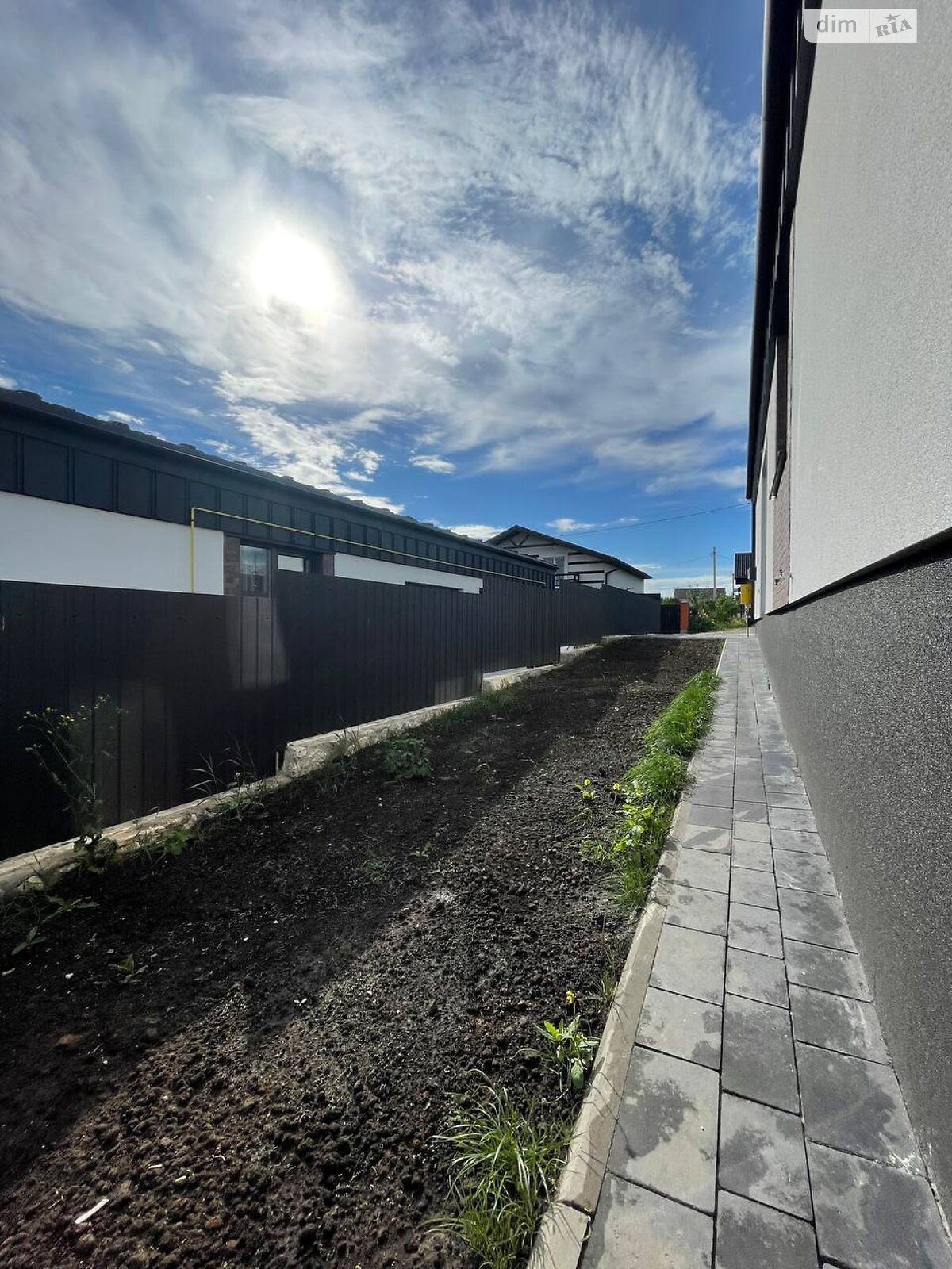одноповерховий дуплекс, 95 кв. м, кирпич. Продаж у Підгородне фото 1 одноповерховий дуплекс, 95 кв. м, кирпич. Продаж у Підгородне фото 1