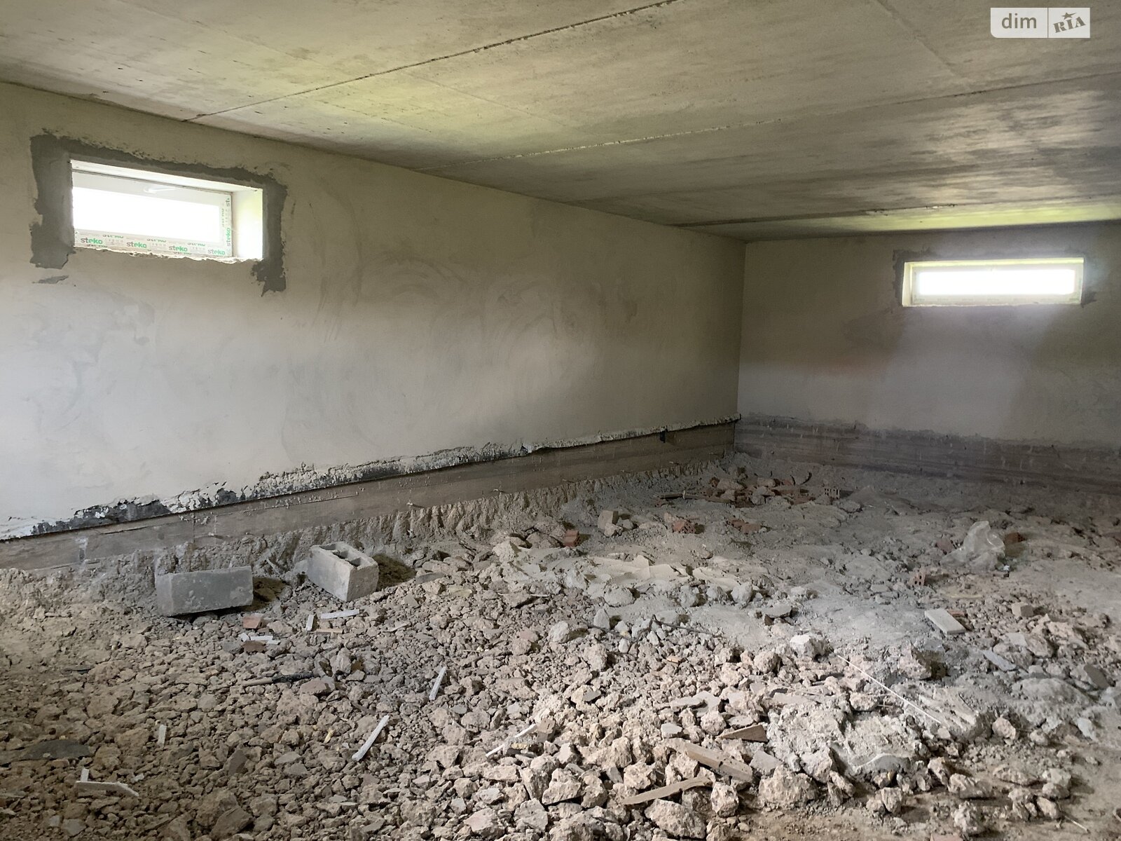 трехэтажный дуплекс, 250 кв. м, кирпич. Продажа в Петрикове фото 1 трехэтажный дуплекс, 250 кв. м, кирпич. Продажа в Петрикове фото 1