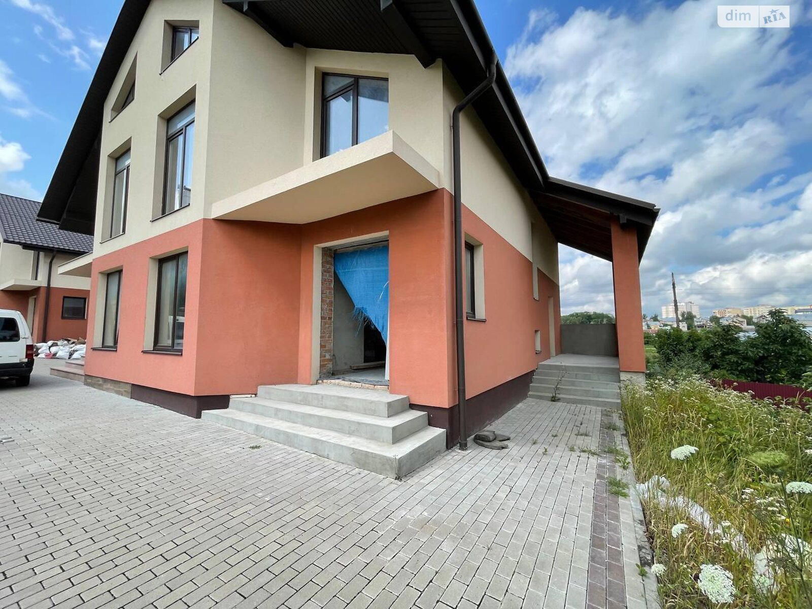 двухэтажный дуплекс, 140 кв. м, кирпич. Продажа в Петрикове фото 1 двухэтажный дуплекс, 140 кв. м, кирпич. Продажа в Петрикове фото 1