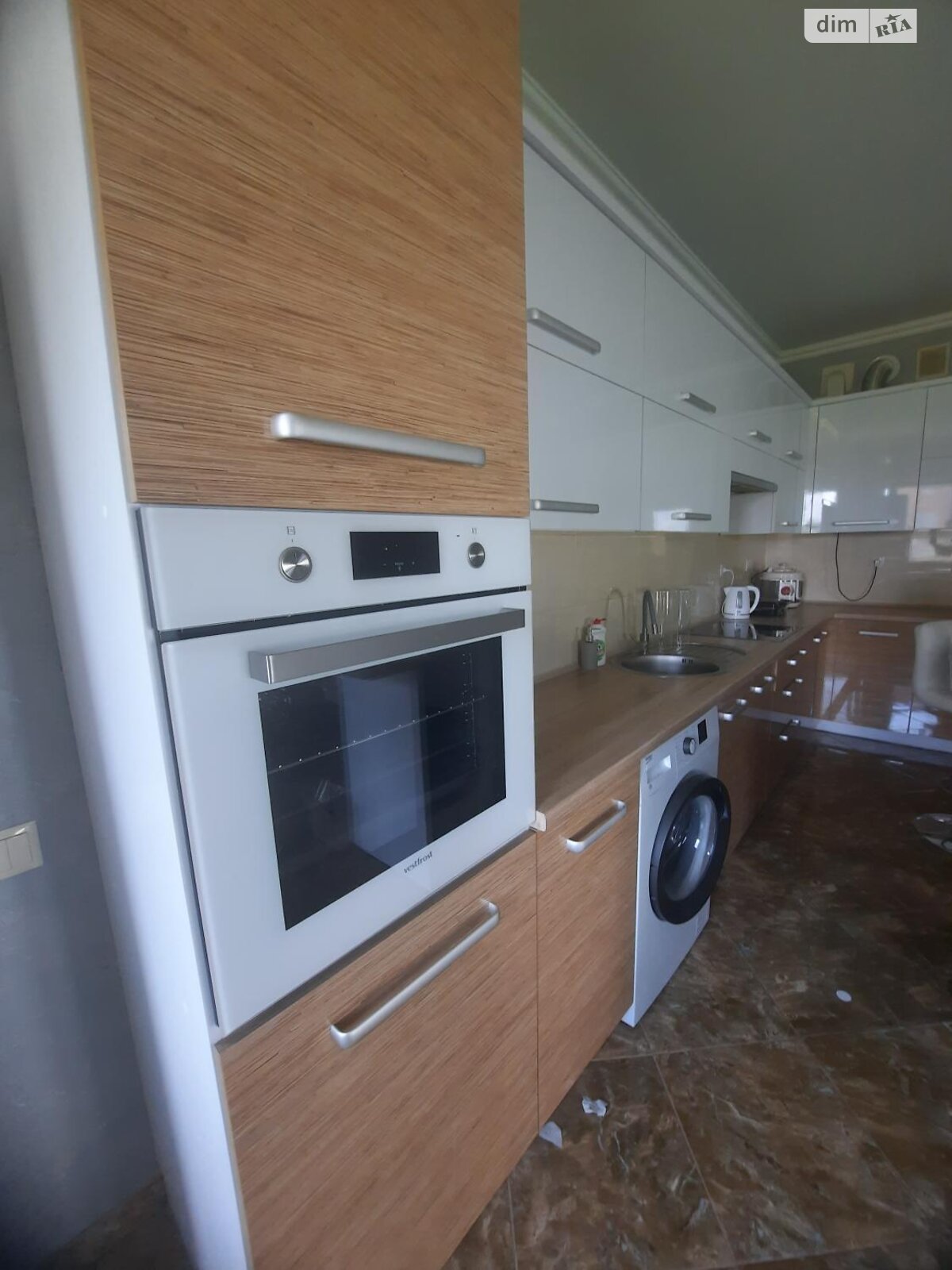 трехэтажный дуплекс, 240 кв. м, пенобетон. Продажа в Петрикове фото 1 трехэтажный дуплекс, 240 кв. м, пенобетон. Продажа в Петрикове фото 1