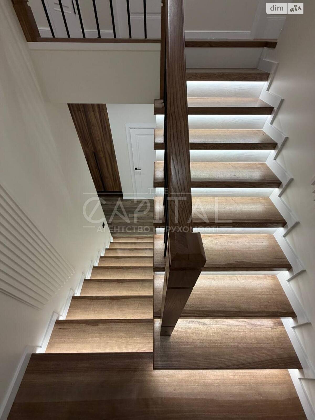 двухэтажный дуплекс, 130 кв. м, кирпич. Продажа в Петропавловской Борщаговке фото 1 двухэтажный дуплекс, 130 кв. м, кирпич. Продажа в Петропавловской Борщаговке фото 1