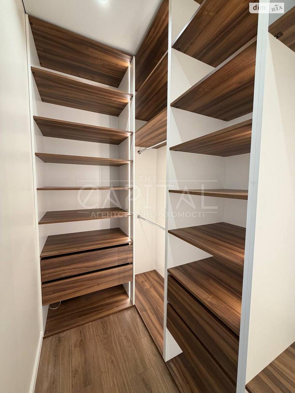 двухэтажный дуплекс, 130 кв. м, кирпич. Продажа в Петропавловской Борщаговке фото 1 двухэтажный дуплекс, 130 кв. м, кирпич. Продажа в Петропавловской Борщаговке фото 1