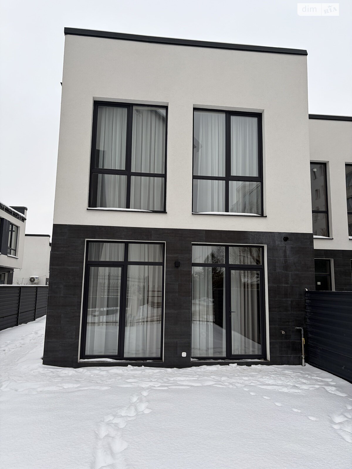 двухэтажный дуплекс, 110 кв. м, кирпич. Продажа в Петропавловской Борщаговке фото 1