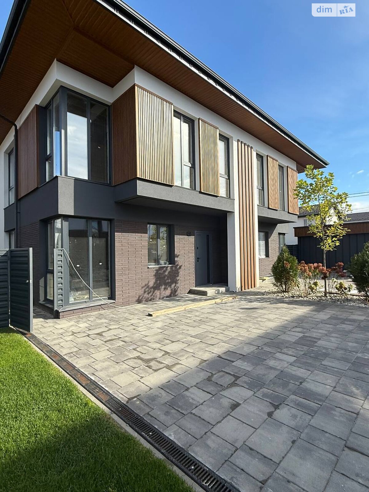 двоповерховий дуплекс, 75 кв. м, керамічний блок. Продаж у Петропавлівській Борщагівці фото 1 двоповерховий дуплекс, 75 кв. м, керамічний блок. Продаж у Петропавлівській Борщагівці фото 1