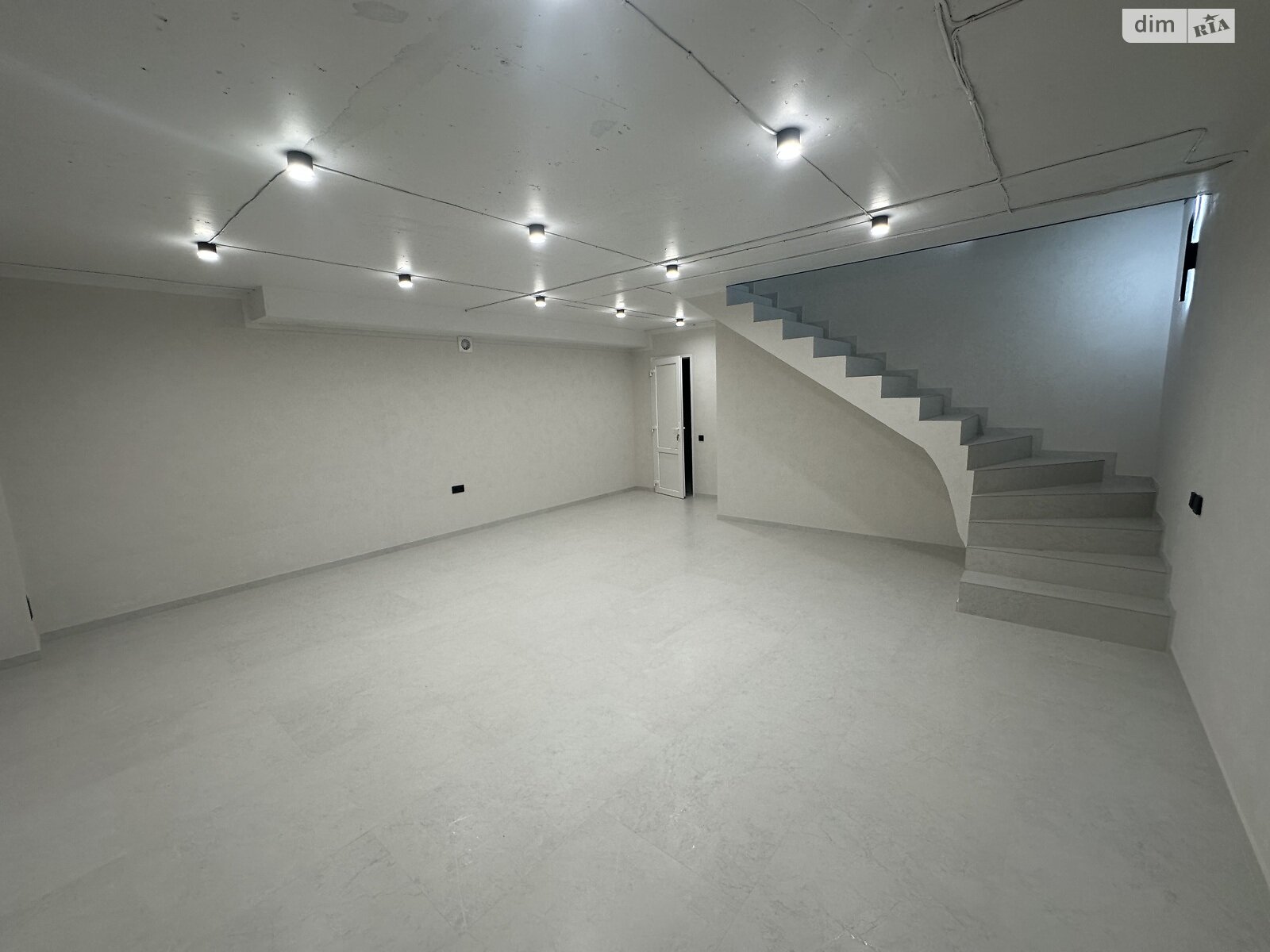 двухэтажный дуплекс, 140 кв. м, керамический блок. Продажа в Петропавловской Борщаговке фото 1