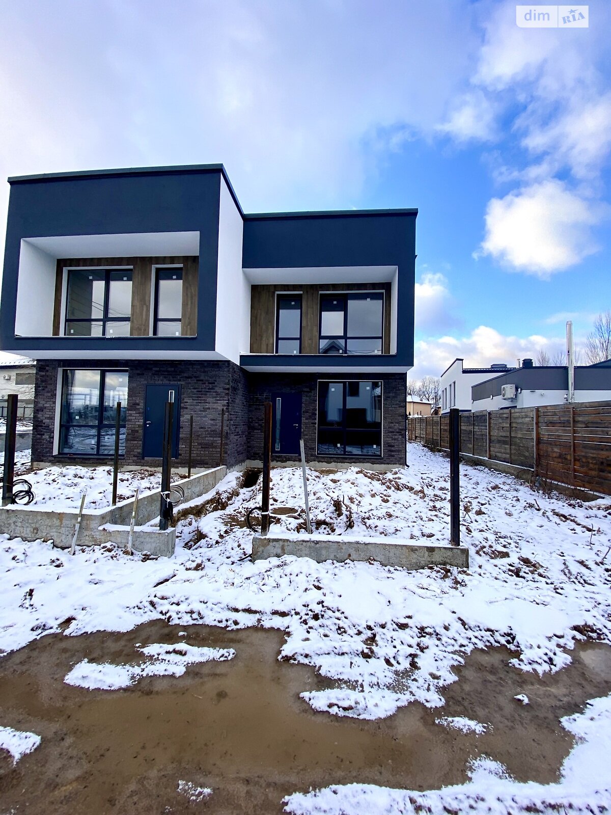 двоповерховий дуплекс, 110 кв. м, цегла. Продаж у Петропавлівській Борщагівці фото 1 двоповерховий дуплекс, 110 кв. м, цегла. Продаж у Петропавлівській Борщагівці фото 1