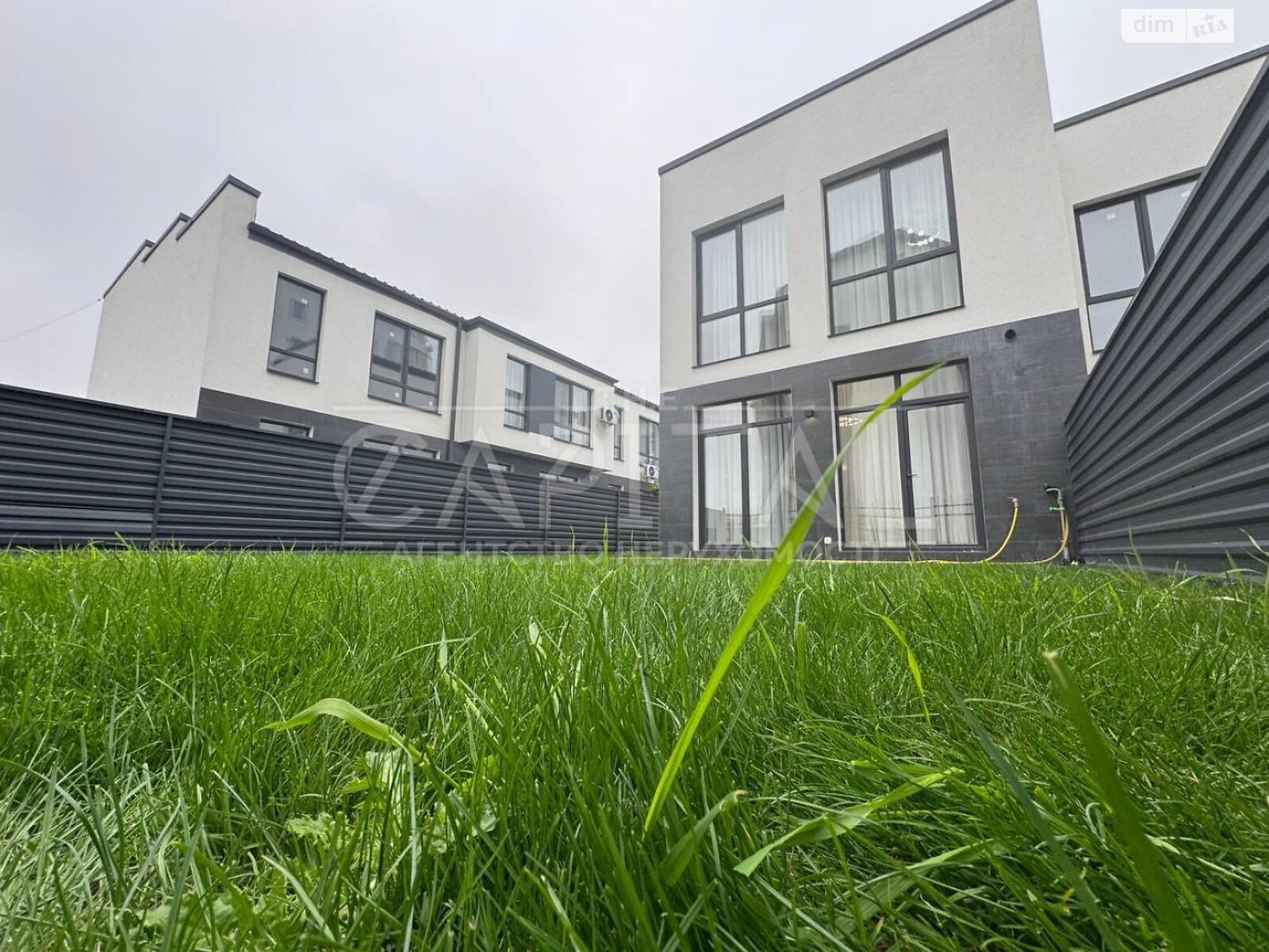 двоповерховий дуплекс, 118 кв. м, цегла. Продаж у Петропавлівській Борщагівці фото 1 двоповерховий дуплекс, 118 кв. м, цегла. Продаж у Петропавлівській Борщагівці фото 1