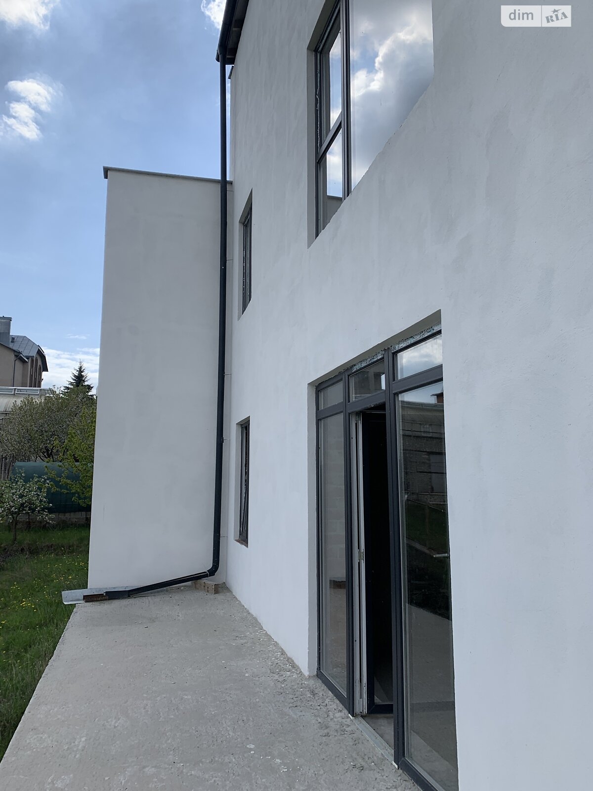 двоповерховий дуплекс, 250 кв. м, цегла. Продаж у Підгородне фото 1 двоповерховий дуплекс, 250 кв. м, цегла. Продаж у Підгородне фото 1