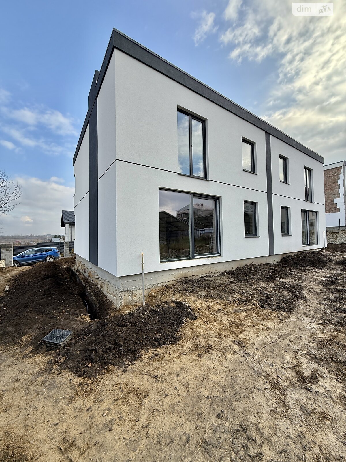 двоповерховий дуплекс, 130 кв. м, цегла. Продаж у Підгородне фото 1 двоповерховий дуплекс, 130 кв. м, цегла. Продаж у Підгородне фото 1