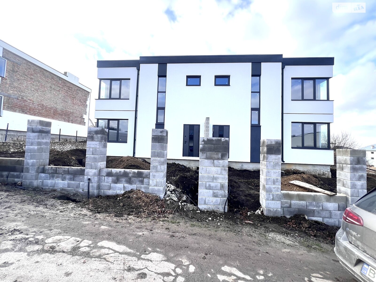 двухэтажный дуплекс, 130 кв. м, кирпич. Продажа в Подгородном фото 1 двухэтажный дуплекс, 130 кв. м, кирпич. Продажа в Подгородном фото 1