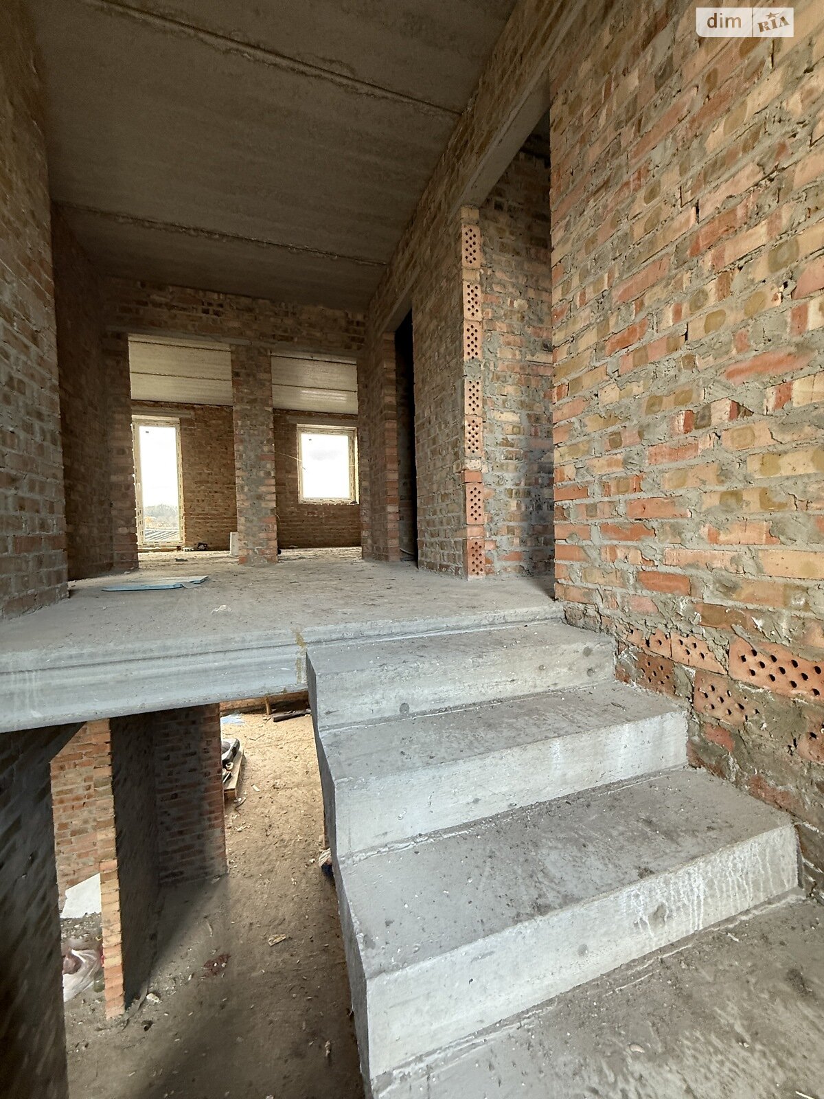двоповерховий дуплекс, 130 кв. м, цегла. Продаж у Підгородне фото 1 двоповерховий дуплекс, 130 кв. м, цегла. Продаж у Підгородне фото 1