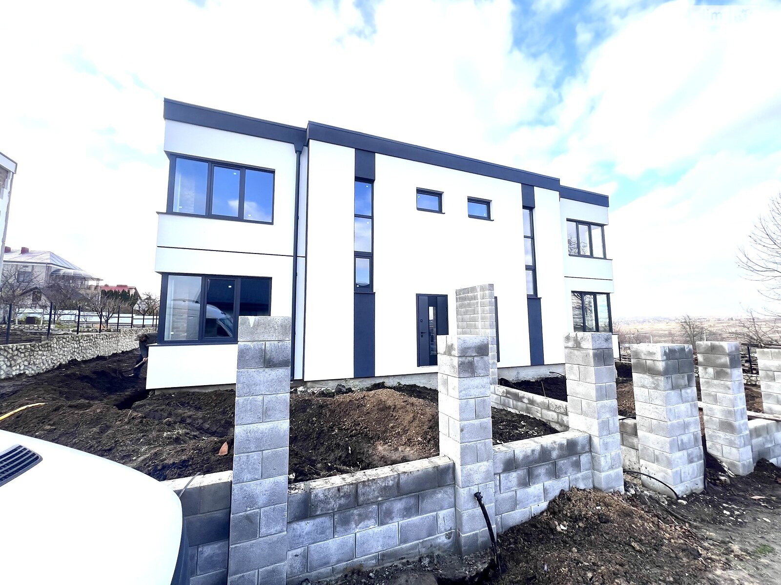 двухэтажный дуплекс, 130 кв. м, кирпич. Продажа в Подгородном фото 1 двухэтажный дуплекс, 130 кв. м, кирпич. Продажа в Подгородном фото 1