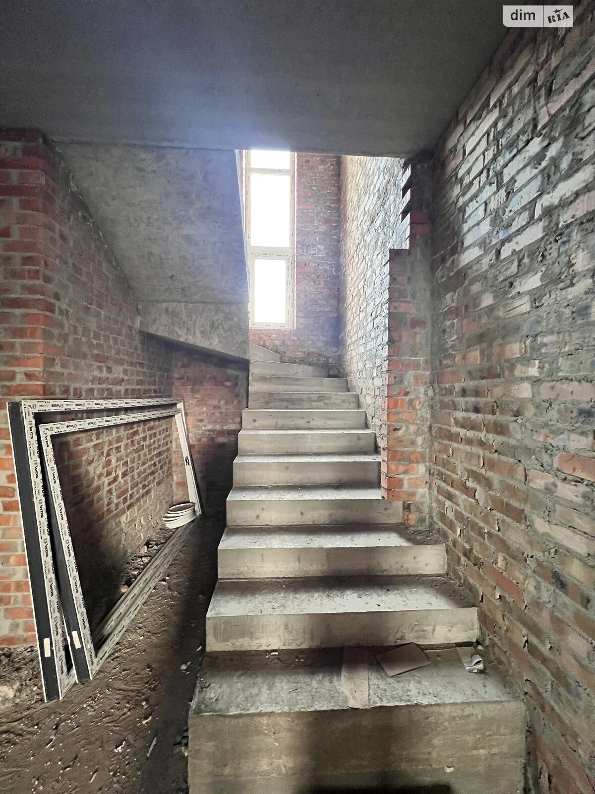 двухэтажный дуплекс, 130 кв. м, кирпич. Продажа в Подгородном фото 1 двухэтажный дуплекс, 130 кв. м, кирпич. Продажа в Подгородном фото 1