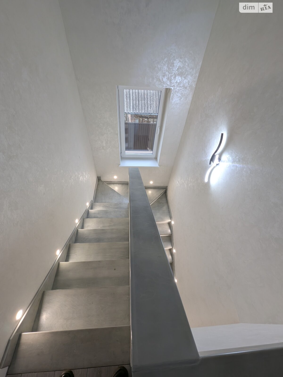 двоповерховий дуплекс, 158.5 кв. м, цегла. Продаж у Підрясне фото 1