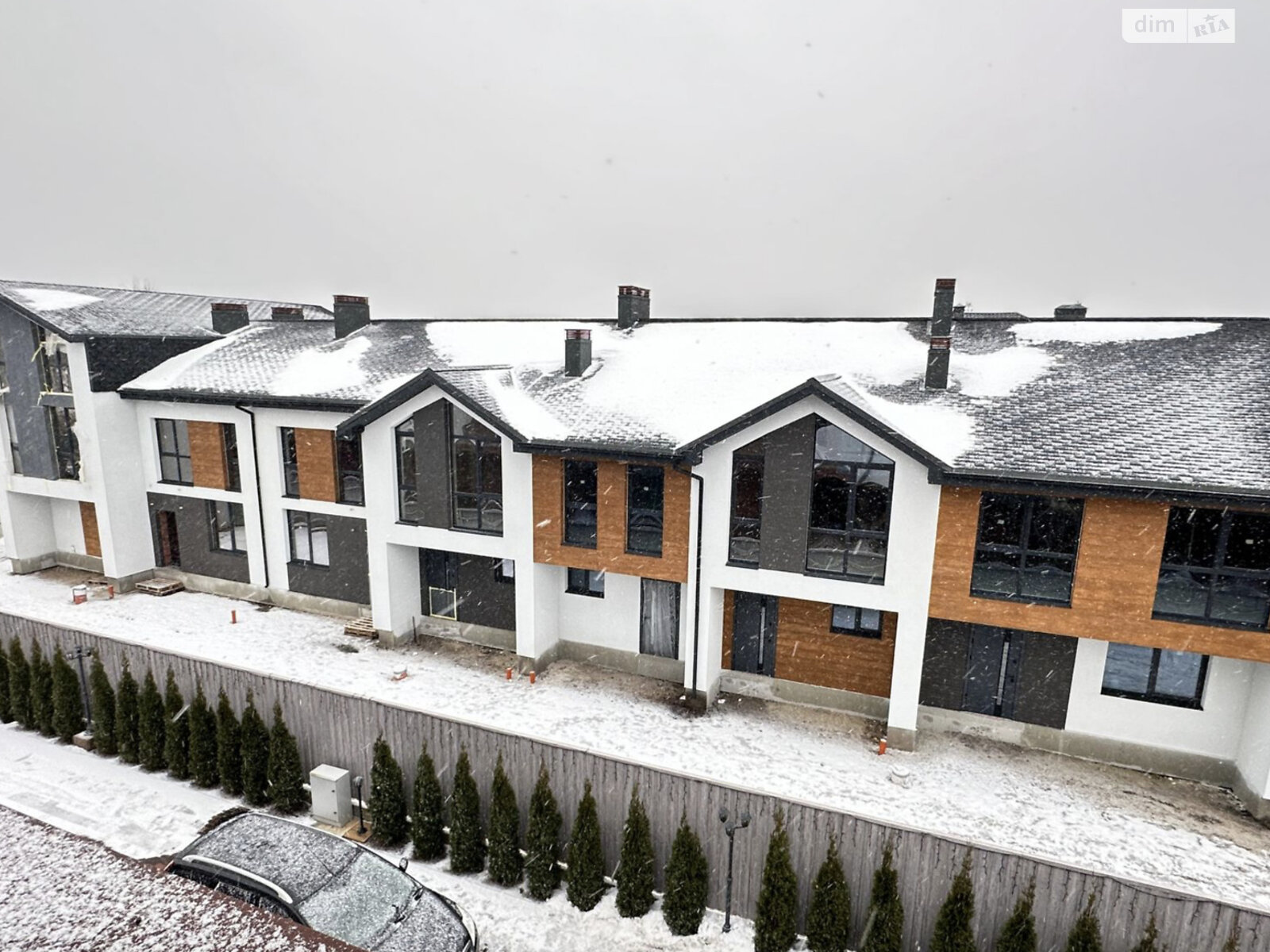 триповерховий дуплекс, 105 кв. м, керамический кирпич. Продаж у Погребах фото 1 триповерховий дуплекс, 105 кв. м, керамический кирпич. Продаж у Погребах фото 1