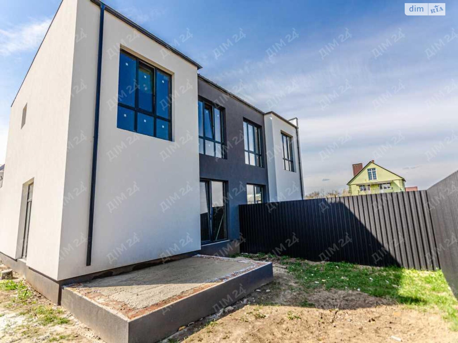 двоповерховий дуплекс, 110 кв. м, цегла. Продаж в Полтаві, район ГРЛ фото 1 двоповерховий дуплекс, 110 кв. м, цегла. Продаж в Полтаві, район ГРЛ фото 1