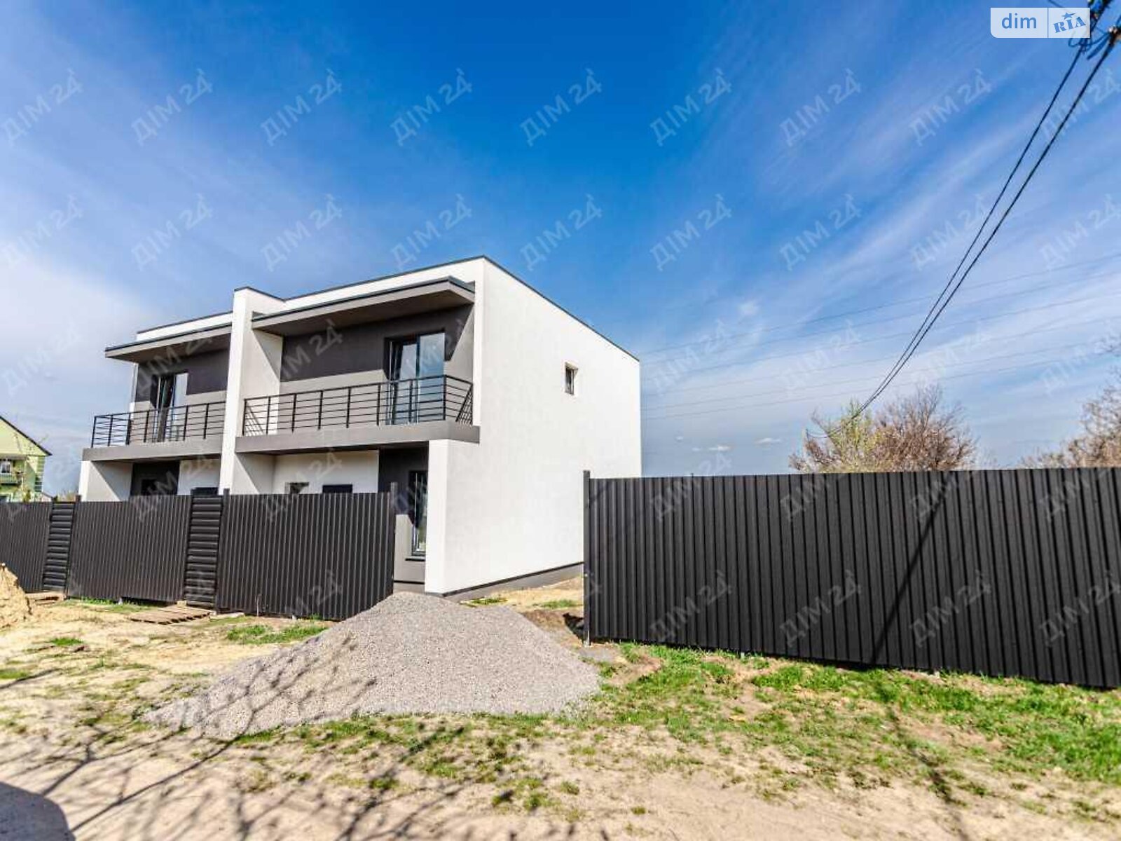 двоповерховий дуплекс, 110 кв. м, цегла. Продаж в Полтаві, район ГРЛ фото 1 двоповерховий дуплекс, 110 кв. м, цегла. Продаж в Полтаві, район ГРЛ фото 1