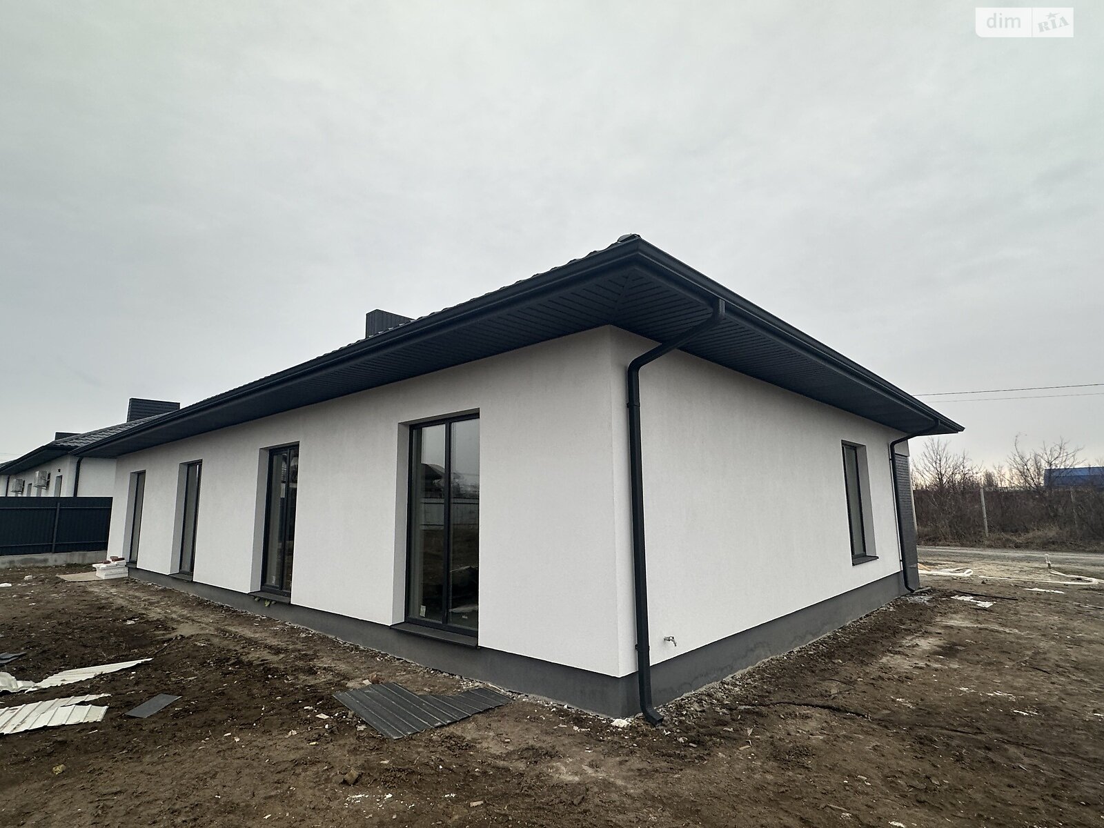 одноповерховий дуплекс, 90 кв. м, цегла. Продаж у Рованцях фото 1 одноповерховий дуплекс, 90 кв. м, цегла. Продаж у Рованцях фото 1