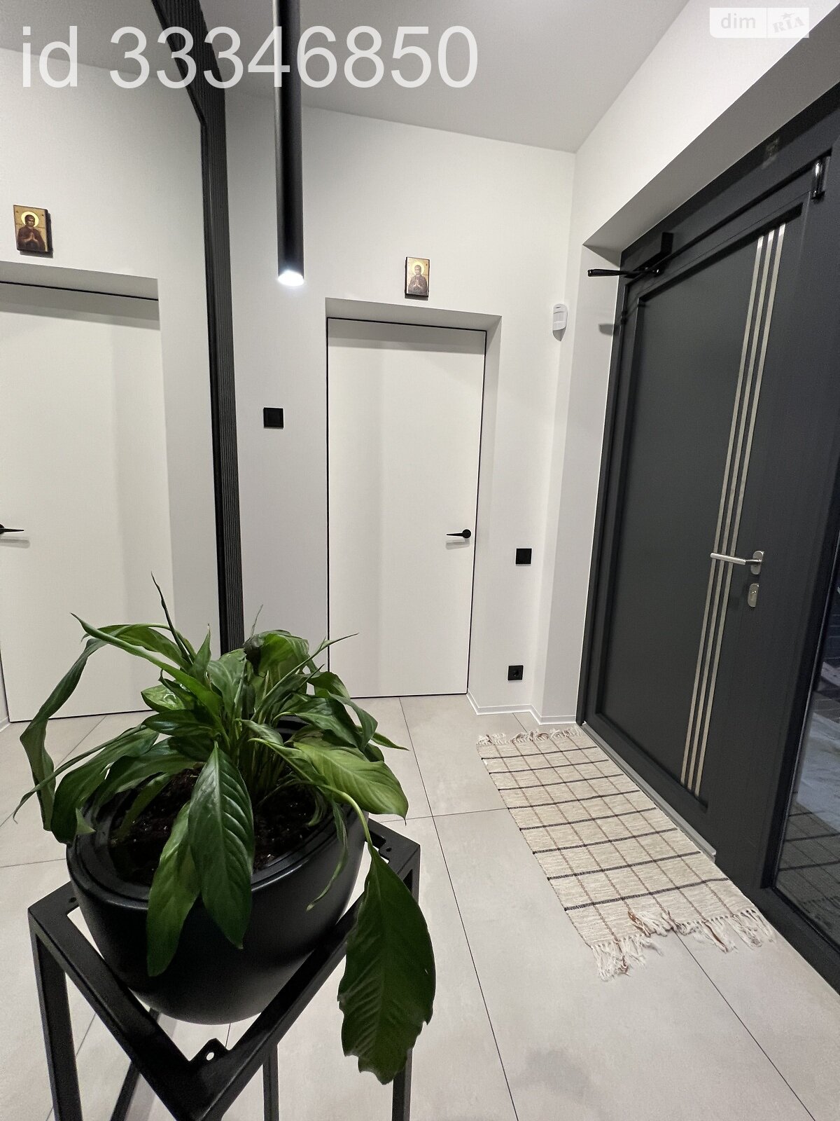 двухэтажный дуплекс, 120 кв. м, кирпич. Продажа в Рованцах фото 1 двухэтажный дуплекс, 120 кв. м, кирпич. Продажа в Рованцах фото 1