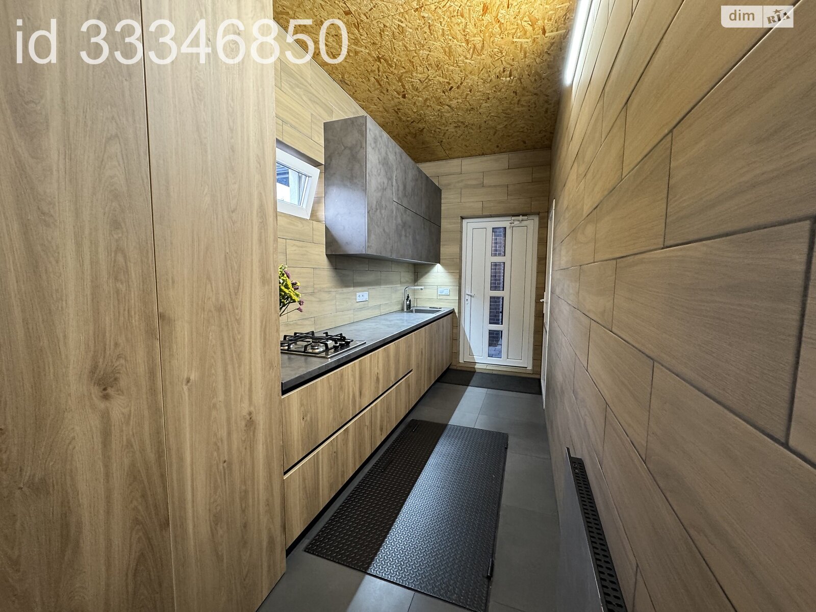 двухэтажный дуплекс, 120 кв. м, кирпич. Продажа в Рованцах фото 1 двухэтажный дуплекс, 120 кв. м, кирпич. Продажа в Рованцах фото 1