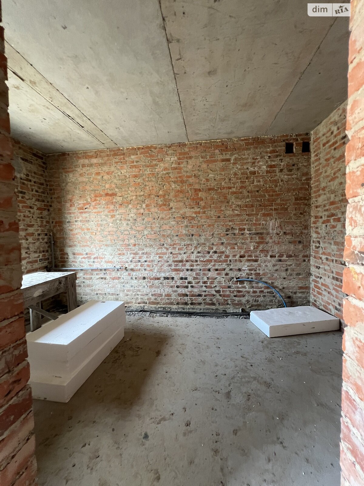 двоповерховий дуплекс, 120 кв. м, кирпич. Продаж в Рівному, район Авторинок фото 1 двоповерховий дуплекс, 120 кв. м, кирпич. Продаж в Рівному, район Авторинок фото 1