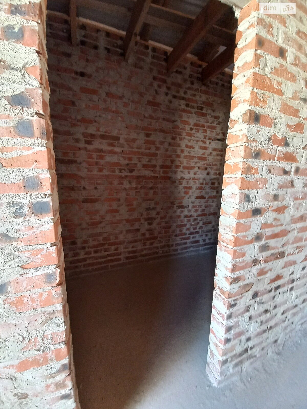 двоповерховий дуплекс, 120 кв. м, кирпич. Продаж в Рівному, район Авторинок фото 1 двоповерховий дуплекс, 120 кв. м, кирпич. Продаж в Рівному, район Авторинок фото 1