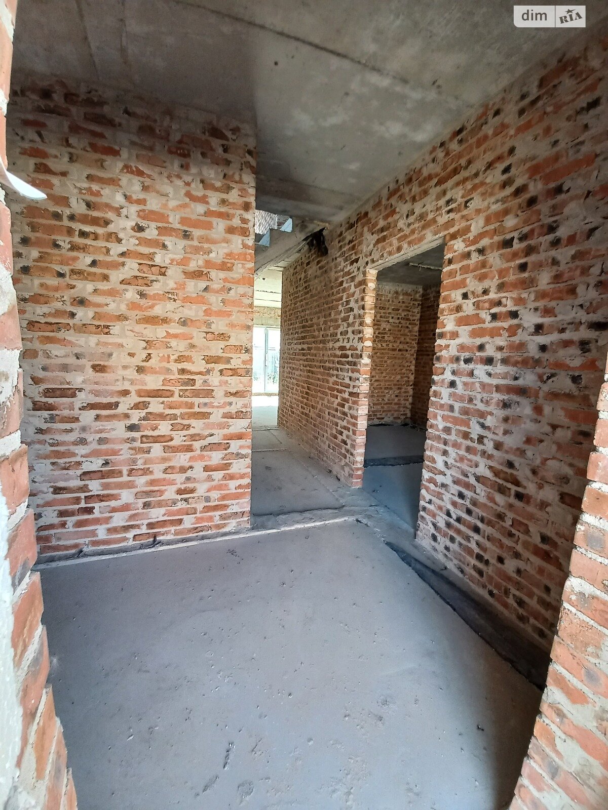 двоповерховий дуплекс, 120 кв. м, кирпич. Продаж в Рівному, район Авторинок фото 1 двоповерховий дуплекс, 120 кв. м, кирпич. Продаж в Рівному, район Авторинок фото 1