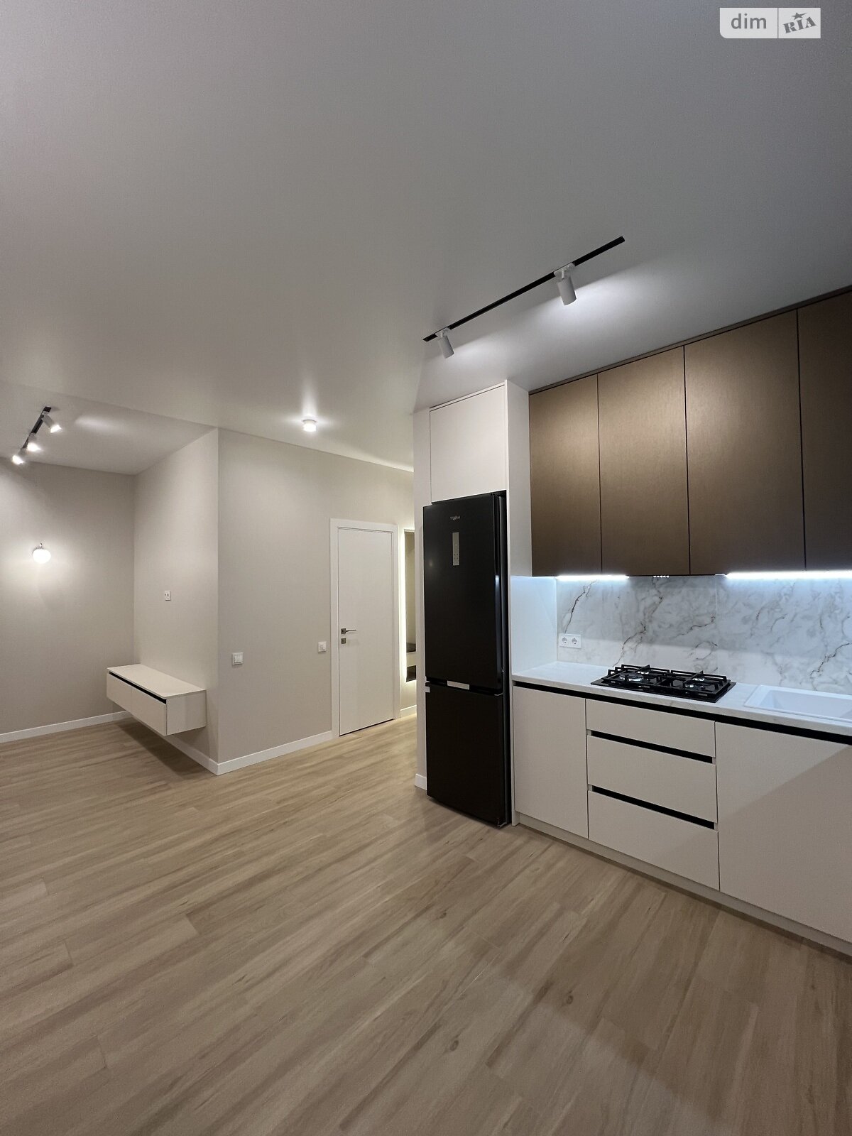 двоповерховий дуплекс, 100 кв. м, кирпич. Продаж в Рівному, район Авторинок фото 1