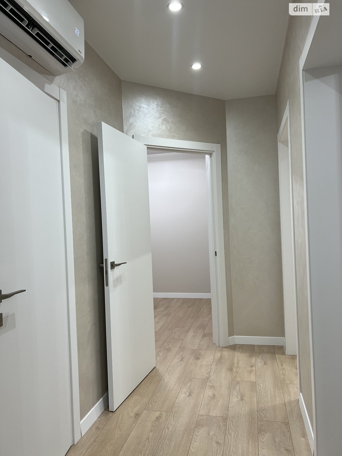 двоповерховий дуплекс, 100 кв. м, кирпич. Продаж в Рівному, район Авторинок фото 1