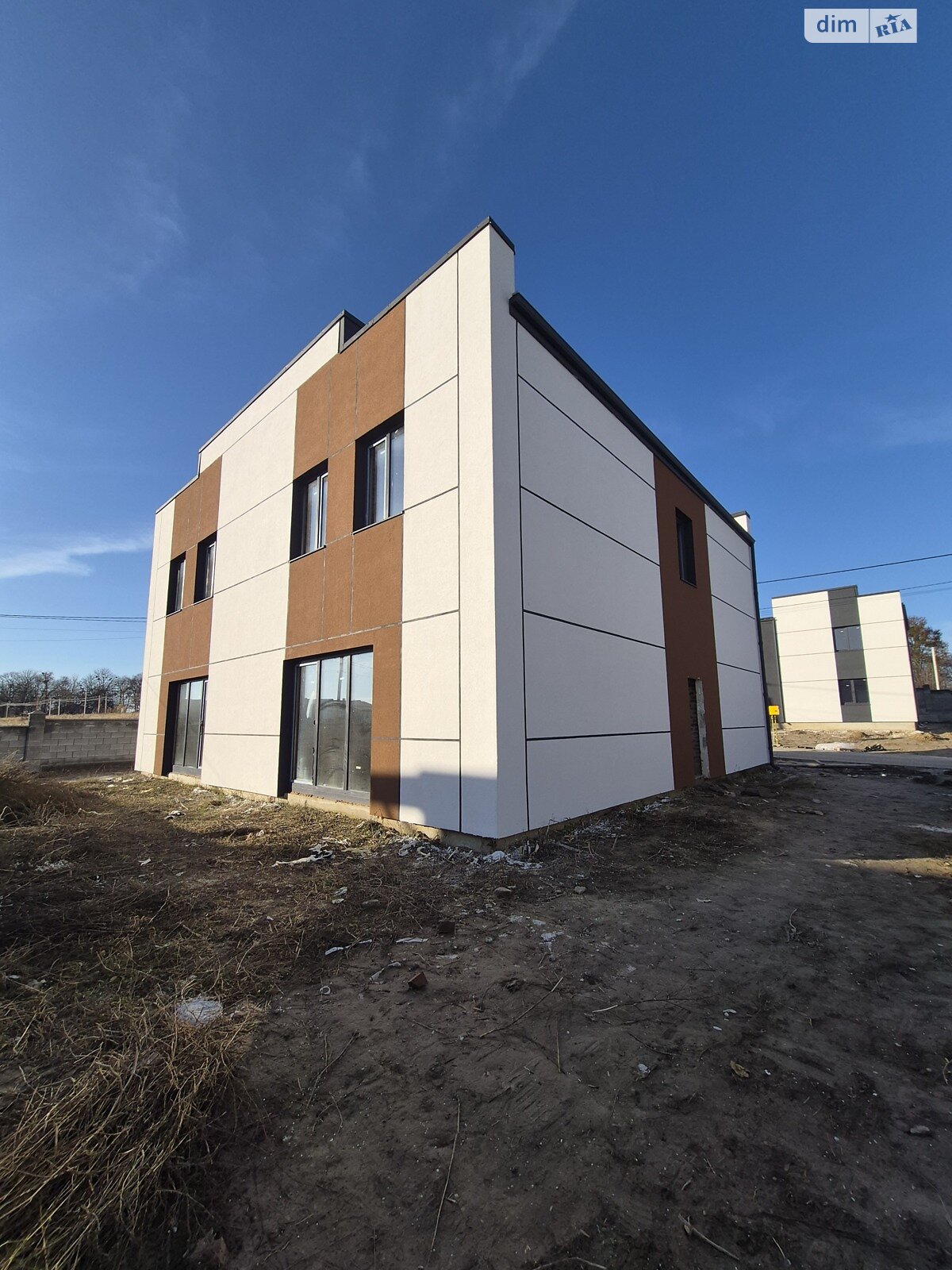 двоповерховий дуплекс, 120 кв. м, кирпич. Продаж в Рівному, район Авторинок фото 1