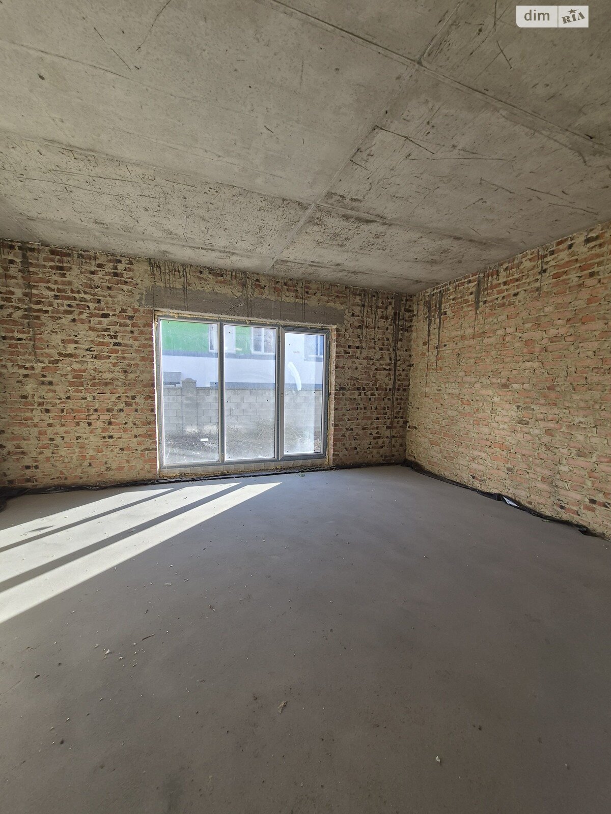 двоповерховий дуплекс, 120 кв. м, кирпич. Продаж в Рівному, район Авторинок фото 1