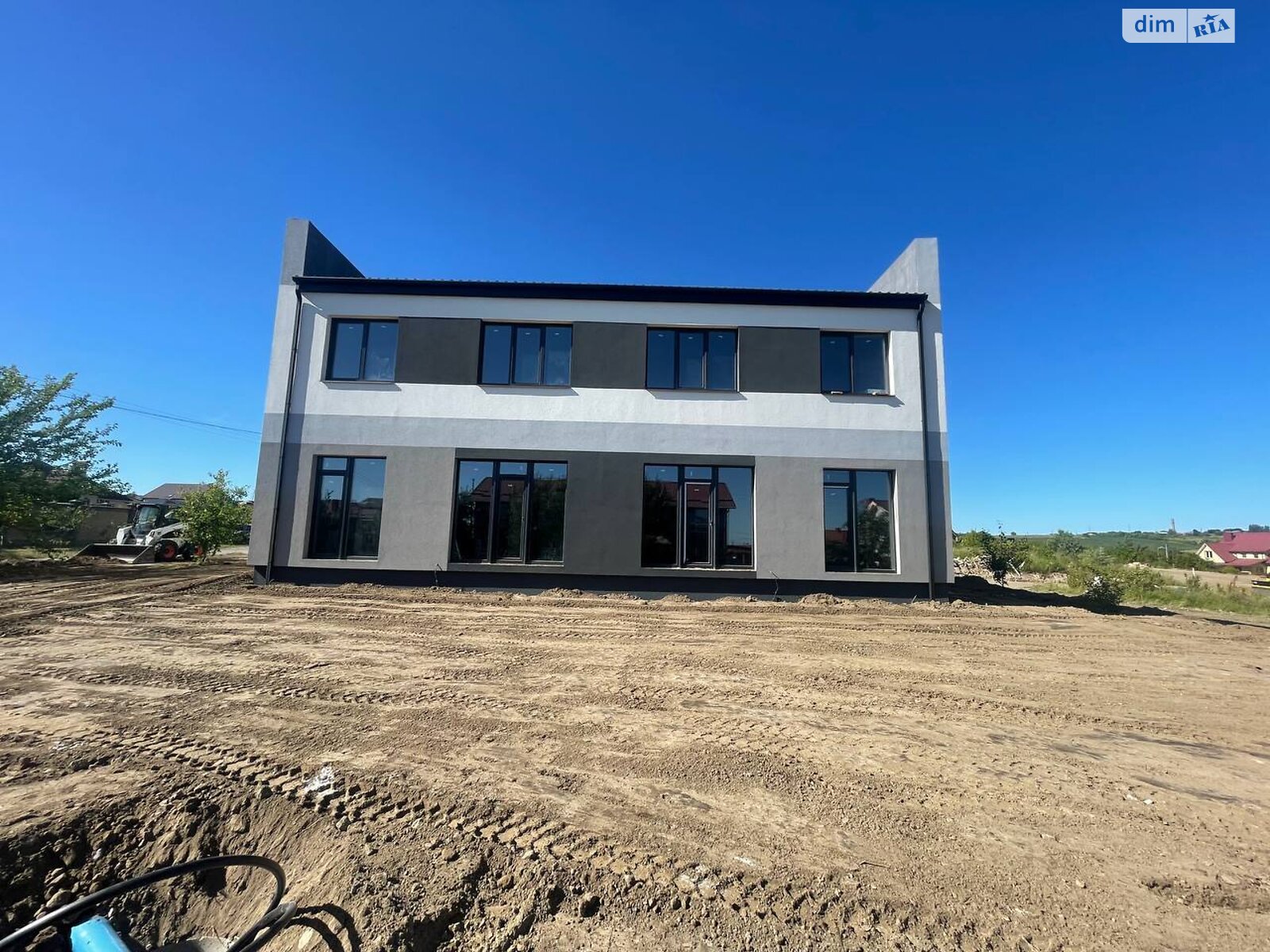 двоповерховий дуплекс, 122 кв. м, цегла. Продаж у Рівному фото 1 двоповерховий дуплекс, 122 кв. м, цегла. Продаж у Рівному фото 1