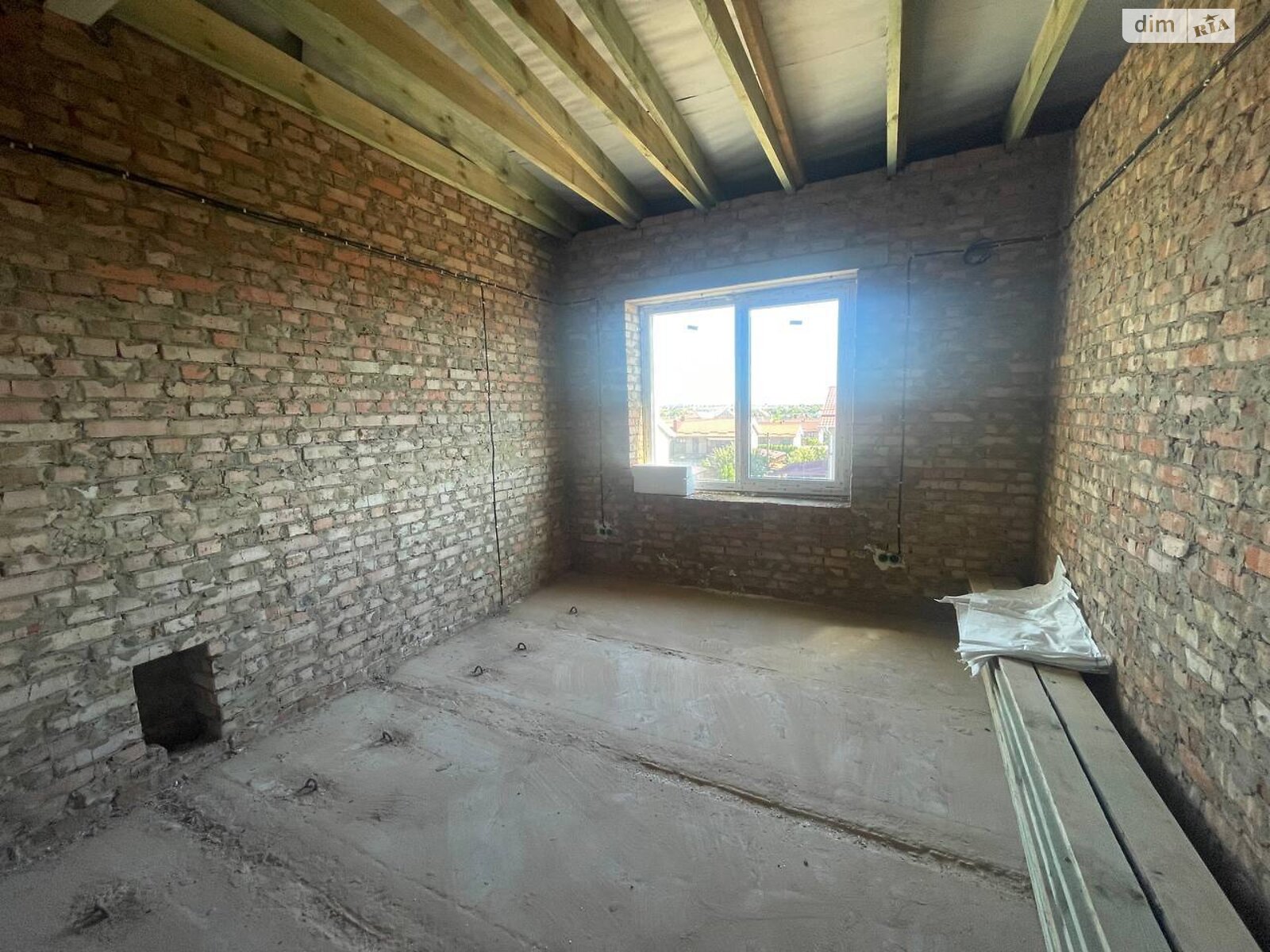 двоповерховий дуплекс, 122 кв. м, цегла. Продаж у Рівному фото 1 двоповерховий дуплекс, 122 кв. м, цегла. Продаж у Рівному фото 1