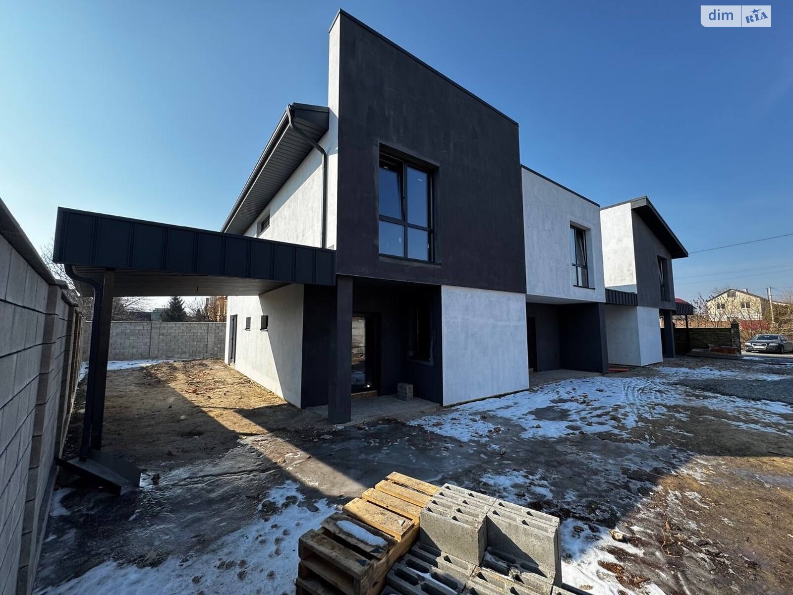 двоповерховий дуплекс, 130 кв. м, цегла. Продаж в Рівному, район Гідропарк фото 1 двоповерховий дуплекс, 130 кв. м, цегла. Продаж в Рівному, район Гідропарк фото 1