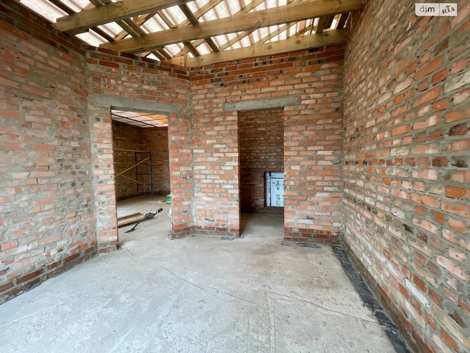 одноэтажный дуплекс, 97 кв. м, кирпич. Продажа в Ровно район Ювилейный фото 1 одноэтажный дуплекс, 97 кв. м, кирпич. Продажа в Ровно район Ювилейный фото 1