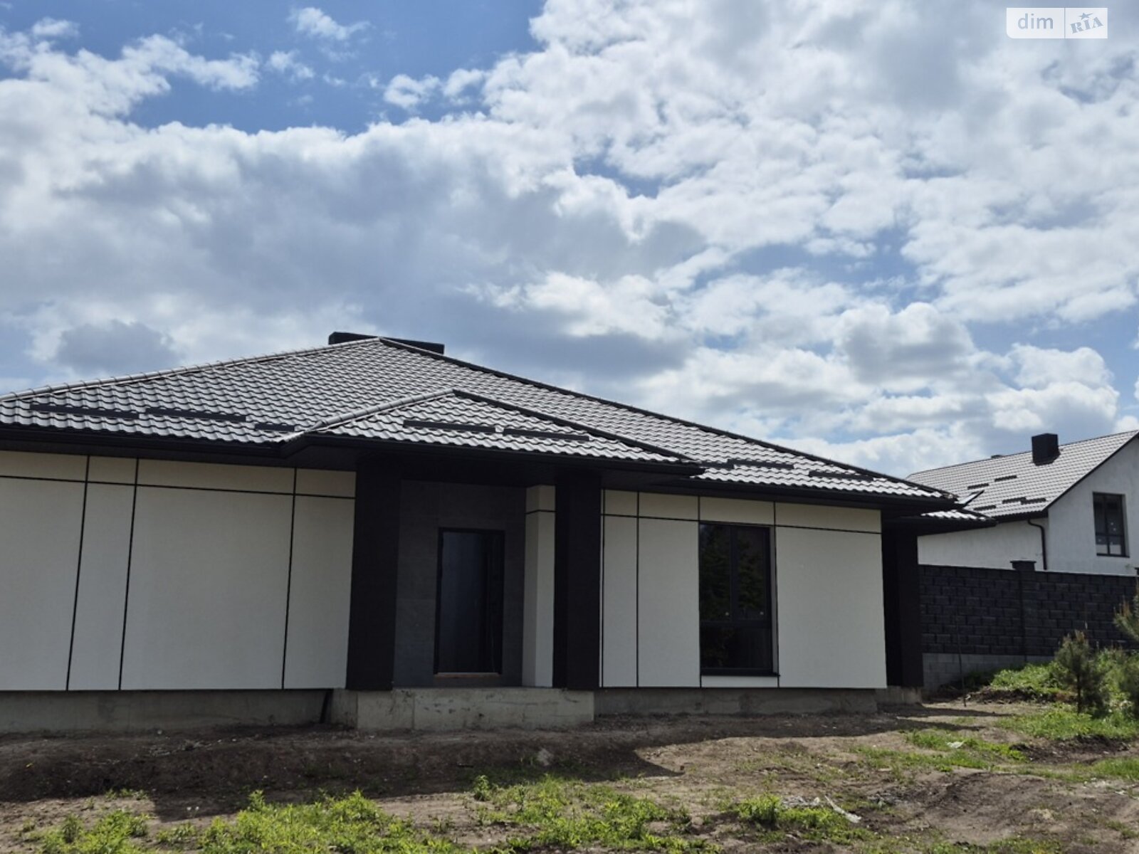 одноэтажный дуплекс, 85 кв. м, кирпич. Продажа в Ровно район Ленокомбинат фото 1