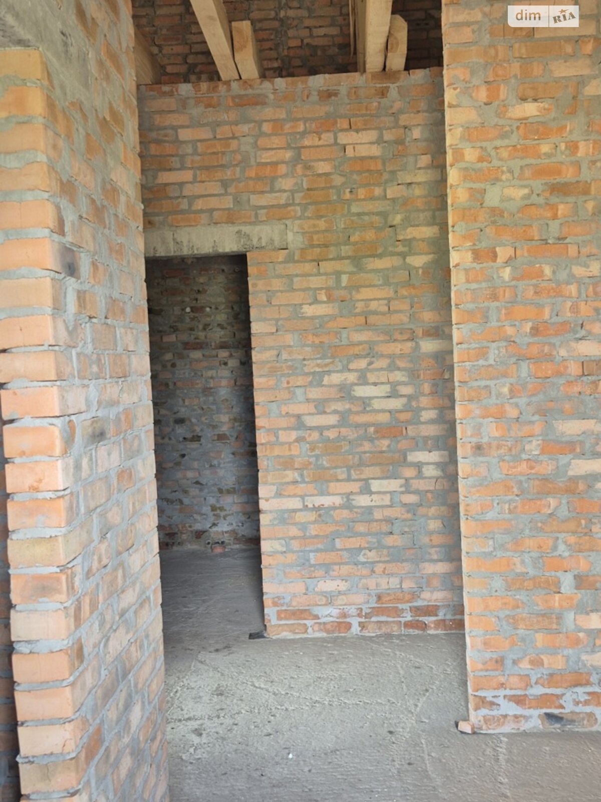 одноэтажный дуплекс, 85 кв. м, кирпич. Продажа в Ровно район Ленокомбинат фото 1