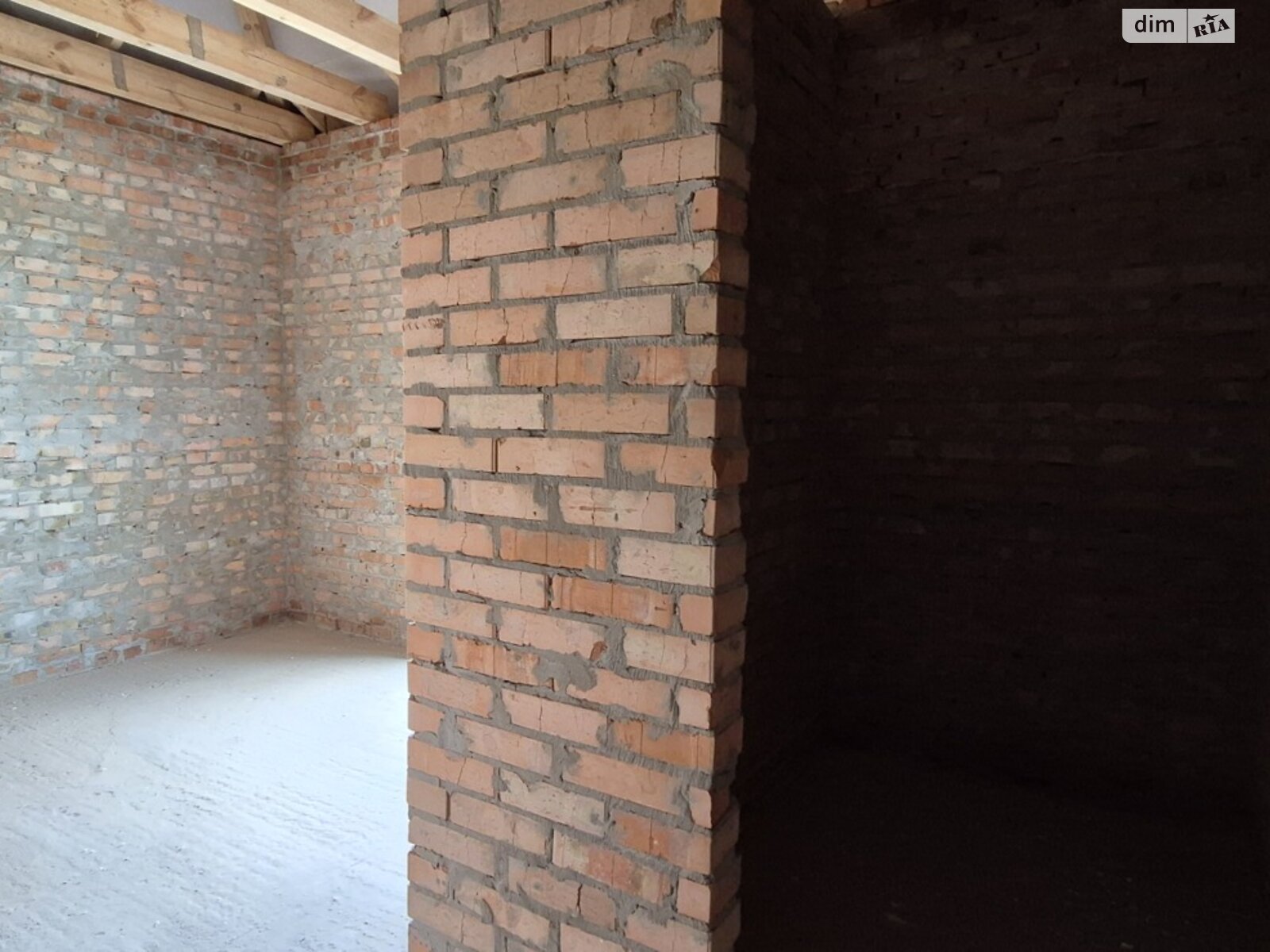 одноэтажный дуплекс, 85 кв. м, кирпич. Продажа в Ровно район Ленокомбинат фото 1